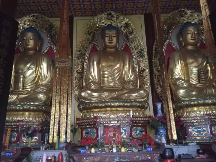 兴华禅寺佛像.jpg